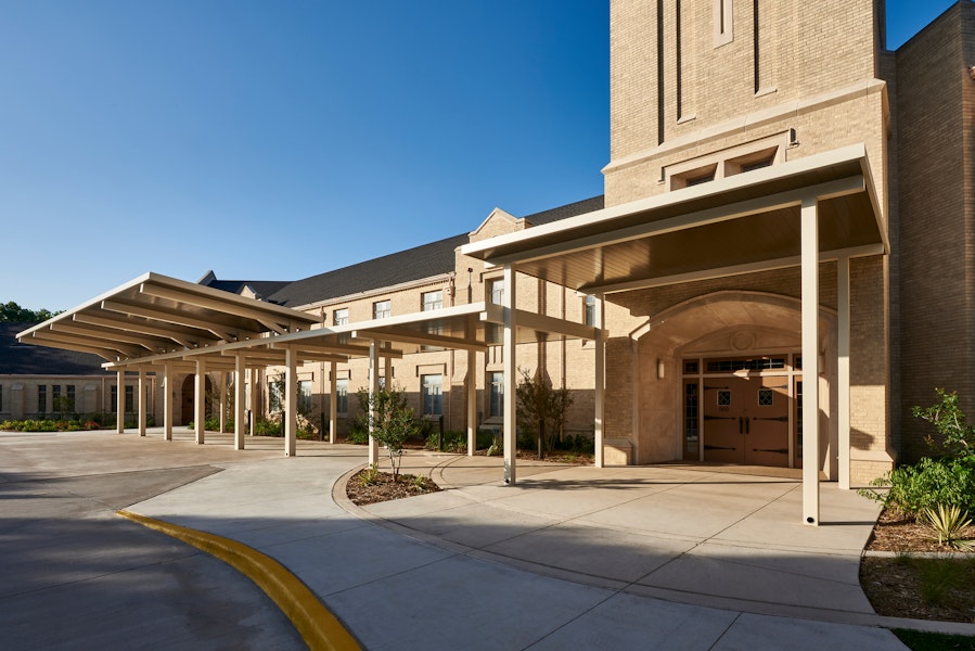 first united methodist church waxahachie parking lot and front facade Gallery Images