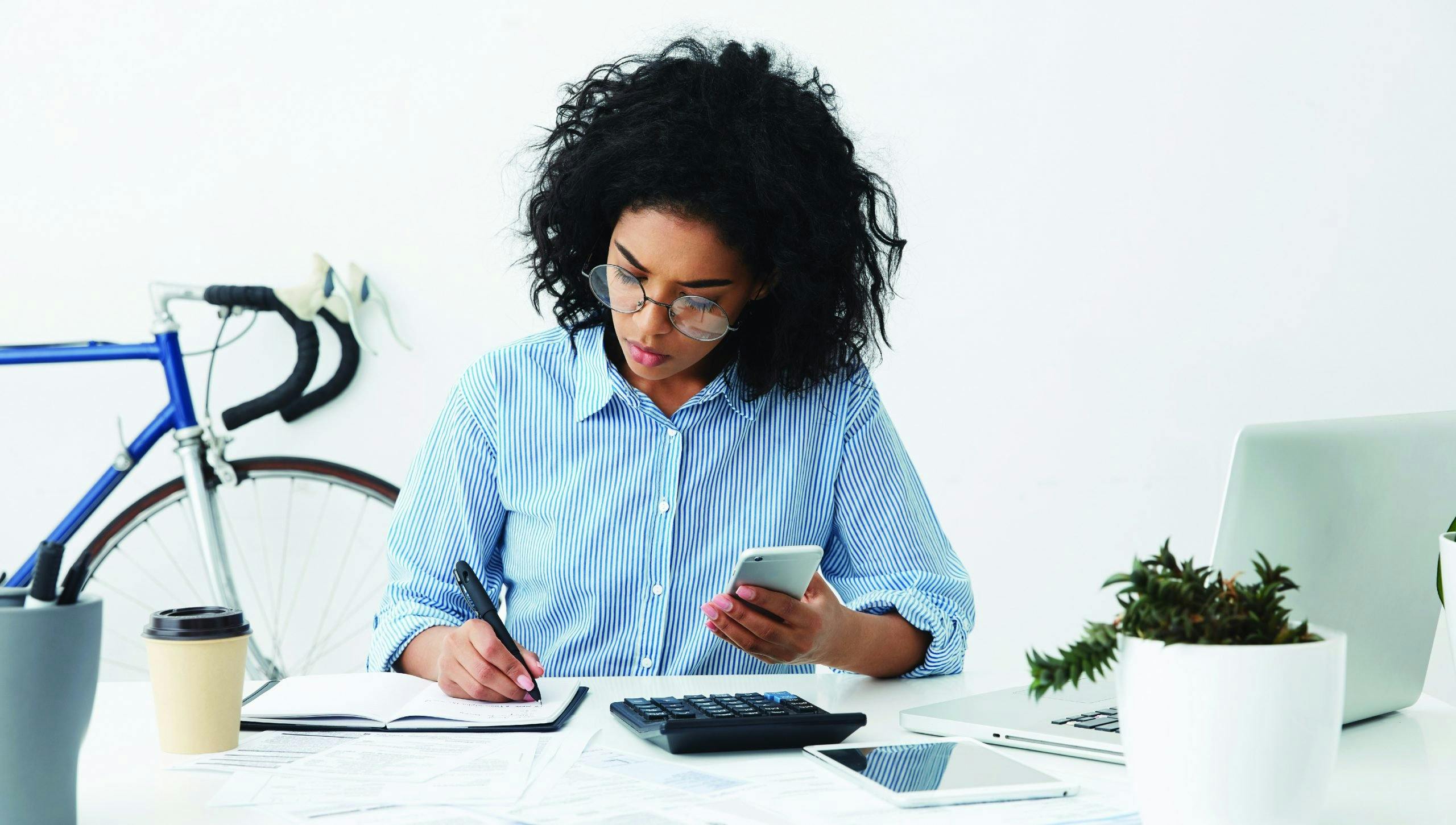 how-to-set-stick-to-your-financial-goals-in-2018-peoples-bank