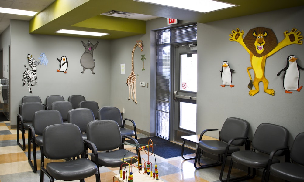 jose roman pediatric clinic Gallery Images