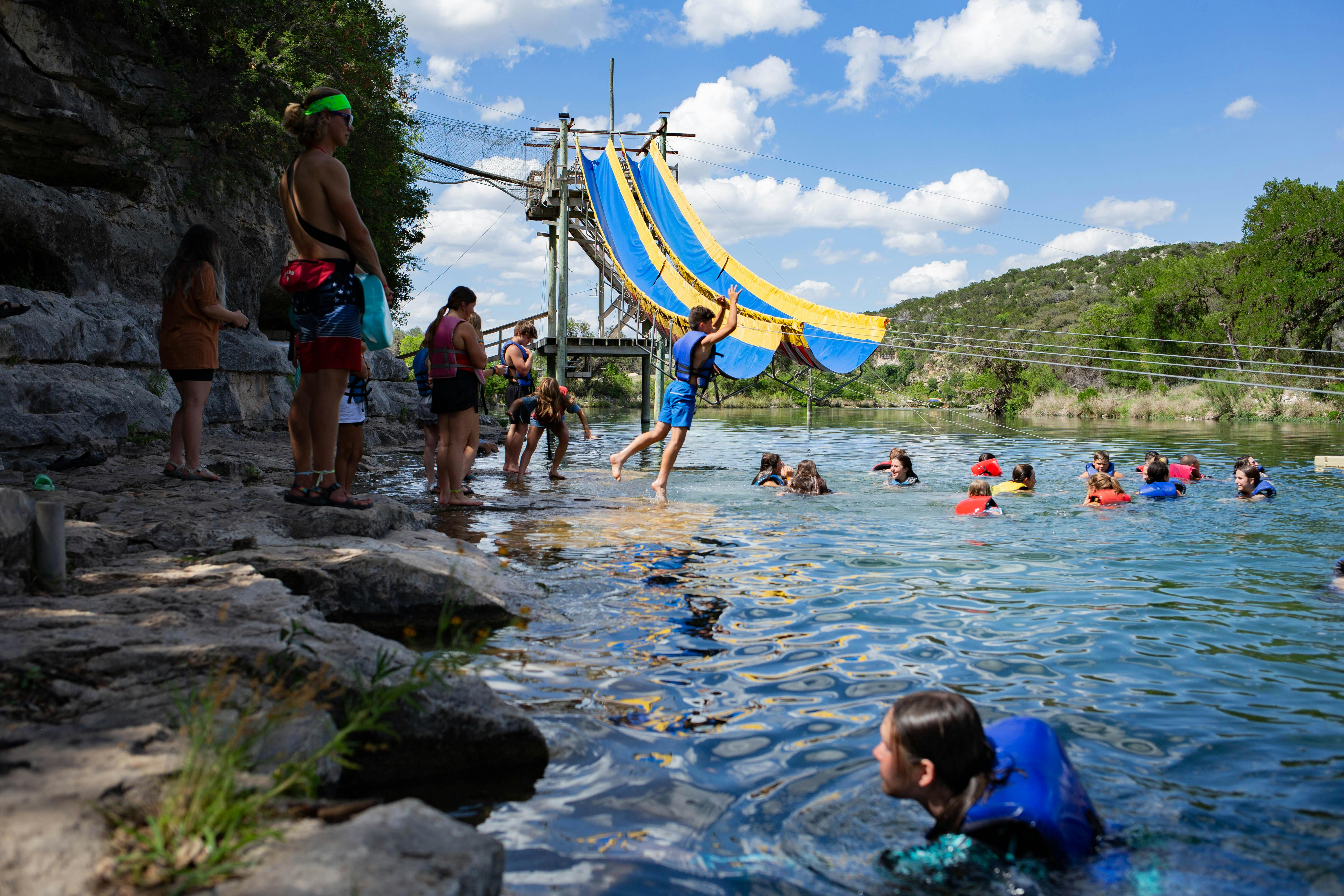 <h1><strong>Who We Are</strong></h1>