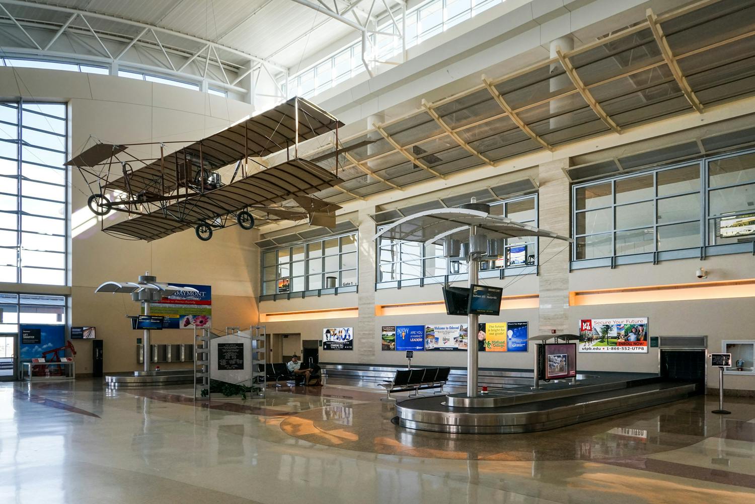 Midland International Airport Terminal Gallery Images