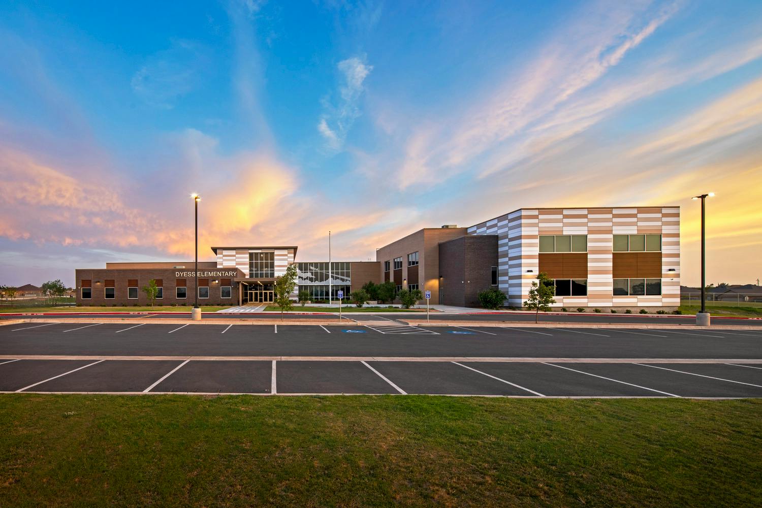dyess elementary school