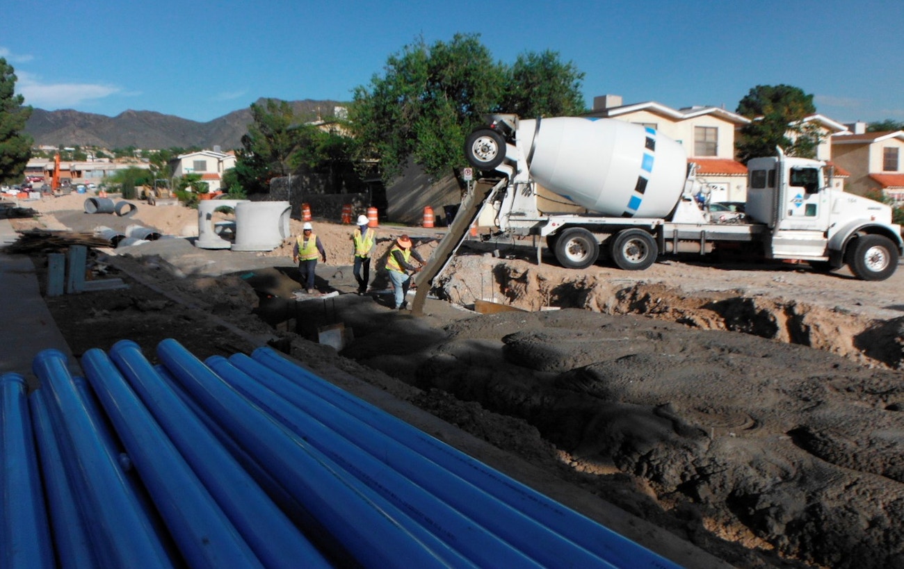                         El Paso Water 48-Inch Emergency Repair
                    